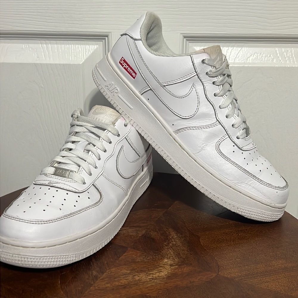 🔥🔥 NIKE AIR FORCE 1 x SUPREME Sneakers - All White Supreme Men Sz 10.5 - GUC